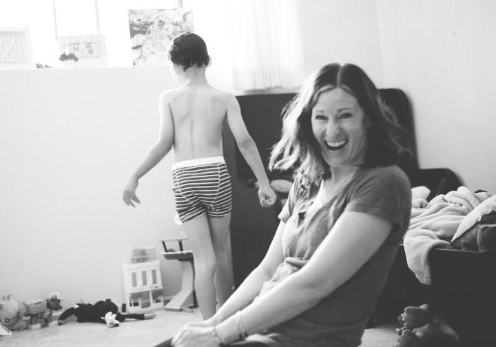 Day in the life family photography - documentary style in Los Angeles - Shannon M West Photography