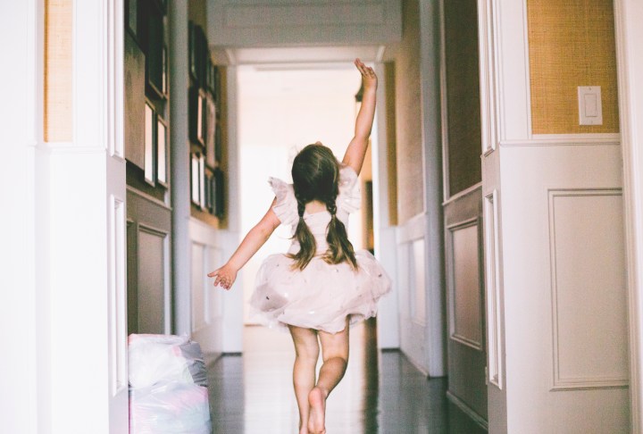 At home family photo session in Brentwood, Los Angeles - Shannon M West Photography - Day in the life documentary portraits