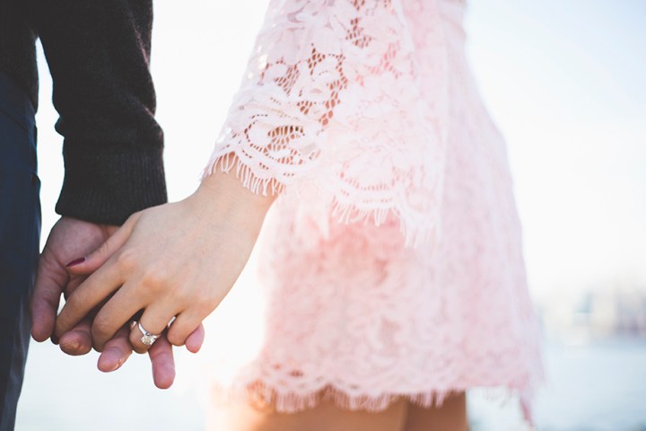 engagement shoot session new york nyc photographer photography brooklyn williamsburg waterfront couple love professional